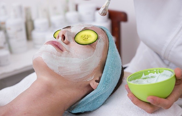 Todo lo que debes saber sobre la limpieza facial